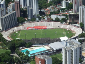 Estádio Eládio de Barros Carvalho